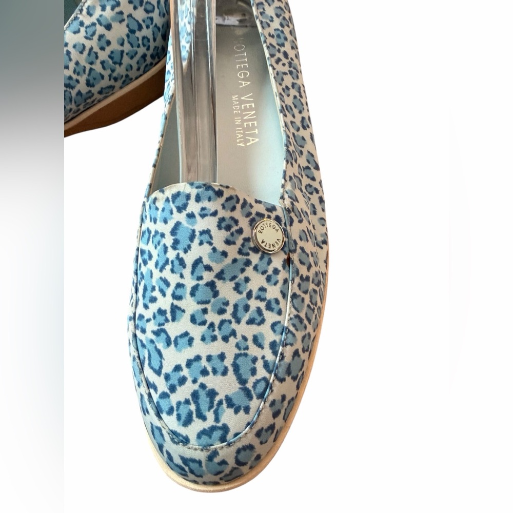 Bottega Veneta Made in Italy Blue Leopard Fabric Slip On Loafers Women’s Sz 8 - Picture 6 of 13